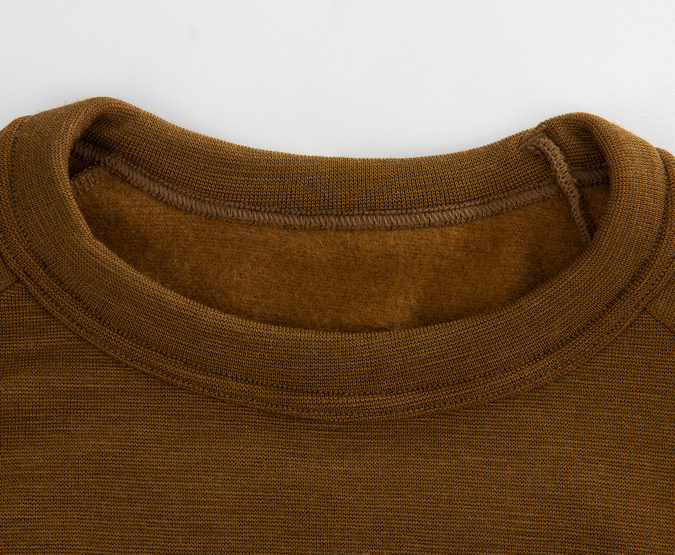 SOKUDAN WOOL Long Sleeve Crew